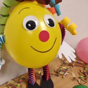 Bastelset Luftballon Clown von Prell, 6 St&uuml;ck